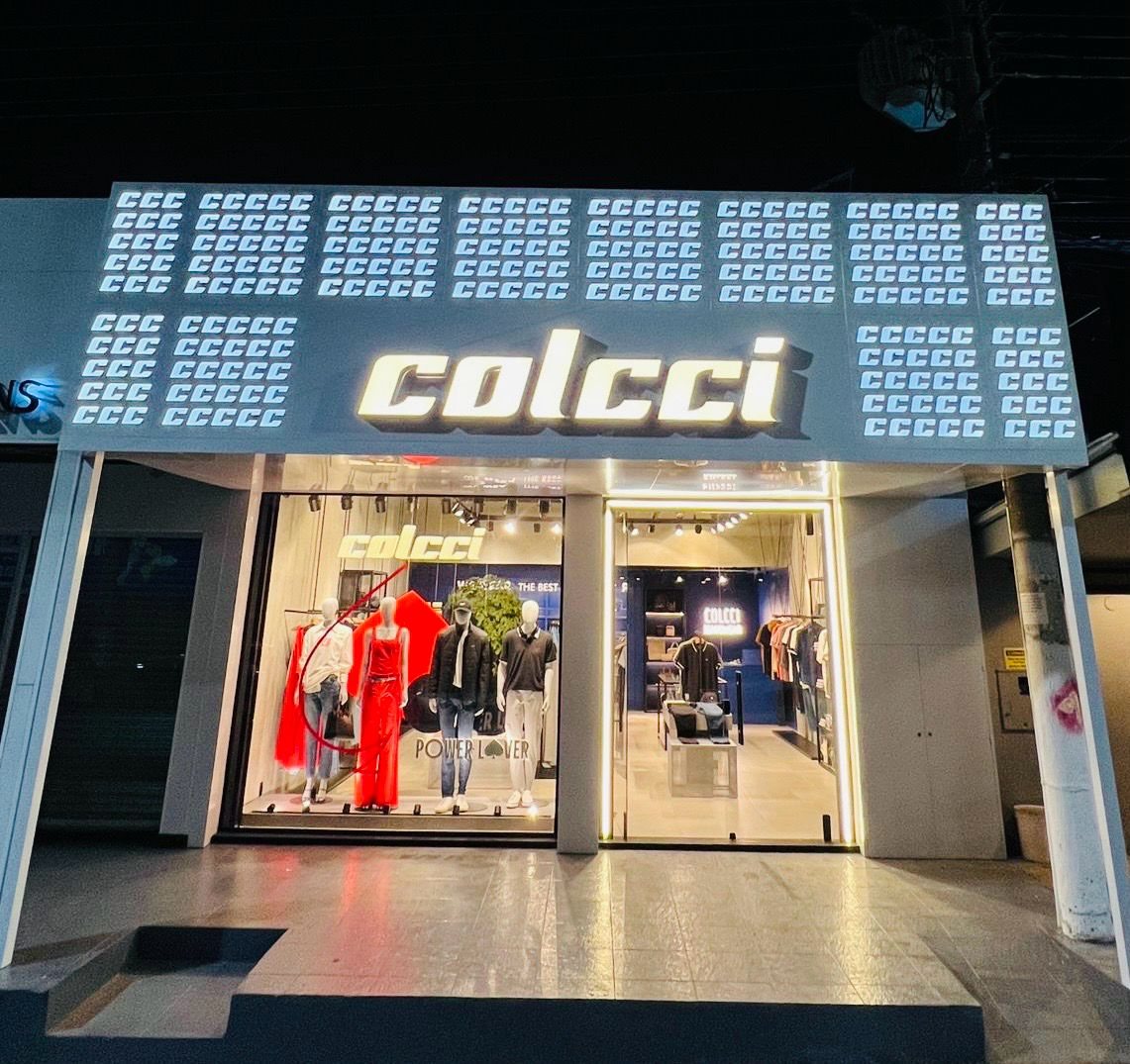 Fachada Colcci